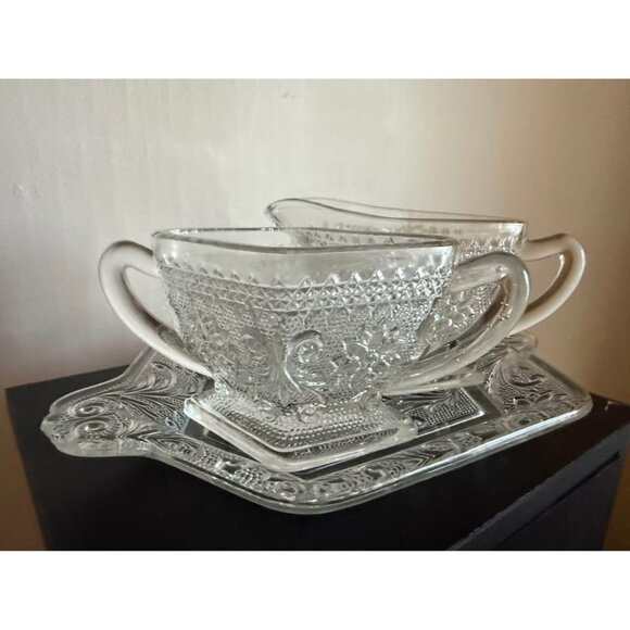 Indiana Glass Tiara Sugar and Creamer Set with Tray Sandwich Glass - Picture 3 of 8
